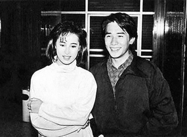 Mối tình đầu của Lương Triều Vỹ: Tình yêu thanh xuân dài 6 năm vẫn tan tành vì 2 lần bị bạn thân cướp người yêu