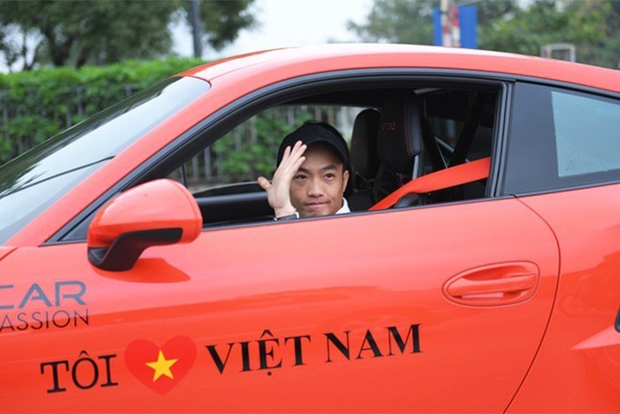Hàng hiếm BMW M3 cũ của Cường Đôla gặp nạn ở Sài Gòn