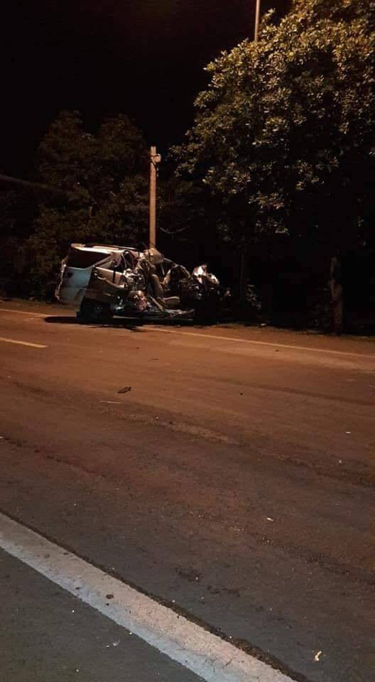 Đồng Nai: Xe tải và xe 7 chỗ tông trực diện, ít nhất 3 người đã thiệt mạng