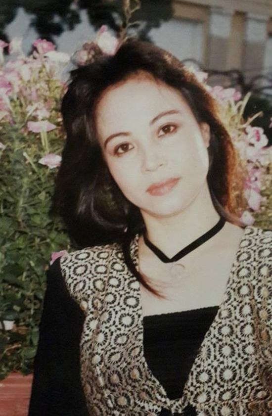 Góc khuất cuộc đời vợ Người phán xử: Tuổi trẻ lộng lẫy, tình duyên lận đận 2 đời chồng