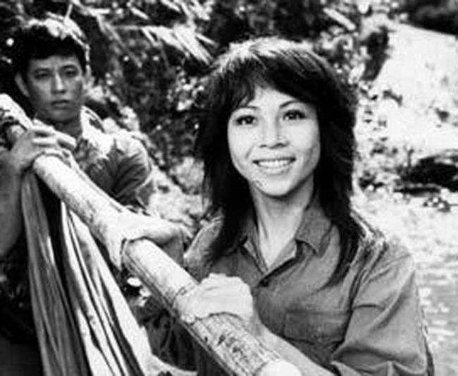 Góc khuất cuộc đời vợ Người phán xử: Tuổi trẻ lộng lẫy, tình duyên lận đận 2 đời chồng