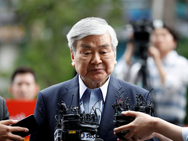 Sự nghiệp thăng trầm của Chủ tịch Korean Air vừa qua đời