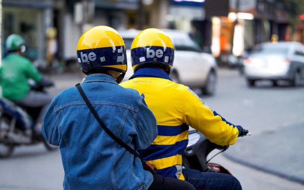 Hàng trăm tài xế beBike quây văn phòng Sài Gòn bức xúc vì bị giam thưởng: Tôi gác máy nghỉ 1 ngày, đêm đó Be báo tỷ lệ hủy lên 100%