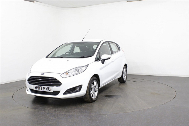 Loạt xe ô tô mới giá tầm 500 triệu đồng ở Việt Nam