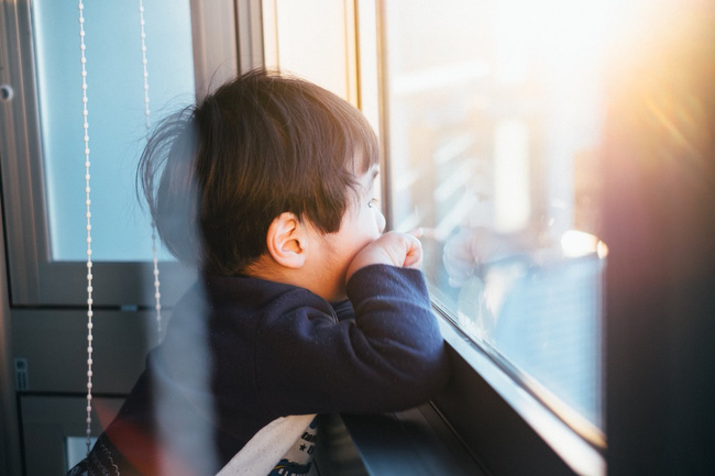 Bộ ảnh em bé Nhật Bản đáng yêu làm tan chảy người xem, thế nhưng lại ẩn chứa câu chuyện cảm động đầy nước mắt đằng sau