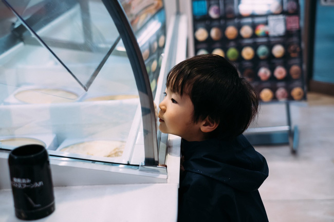 Bộ ảnh em bé Nhật Bản đáng yêu làm tan chảy người xem, thế nhưng lại ẩn chứa câu chuyện cảm động đầy nước mắt đằng sau