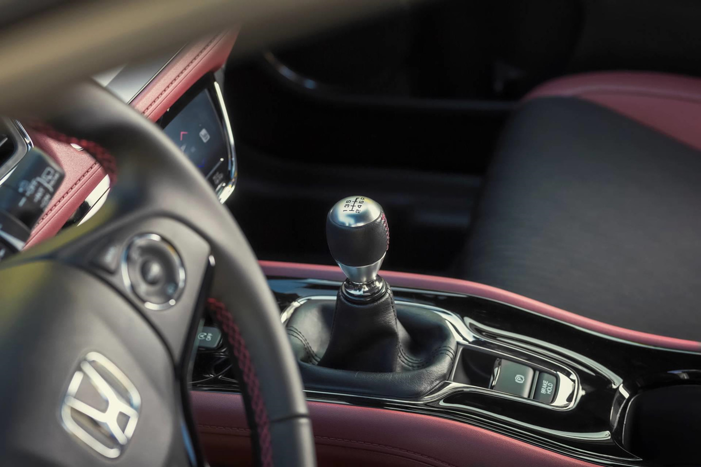 Honda HR-V 2019 thêm động cơ tăng áp, thay đổi nhẹ nội ngoại thất