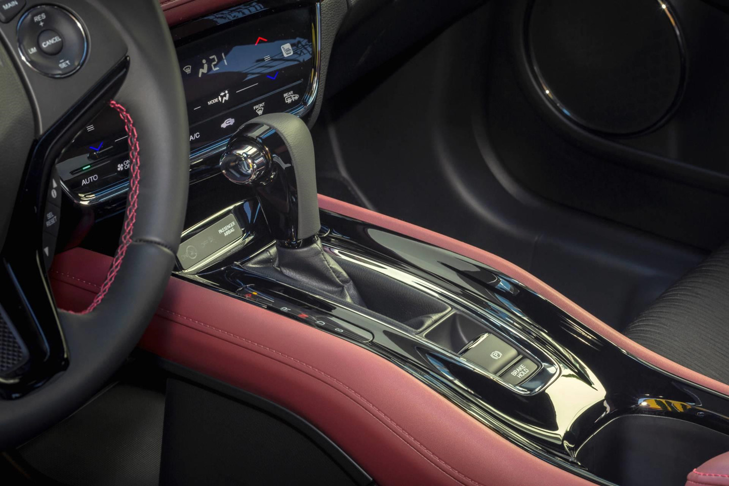 Honda HR-V 2019 thêm động cơ tăng áp, thay đổi nhẹ nội ngoại thất