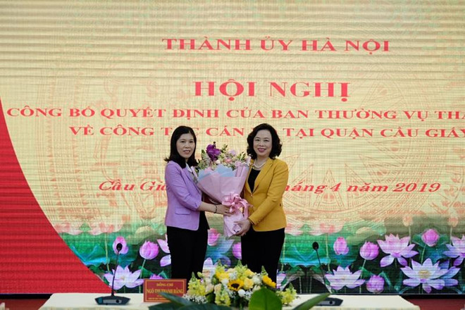 Chủ tịch Hội Liên hiệp Phụ nữ Thành phố làm Bí thư Quận ủy Cầu Giấy
