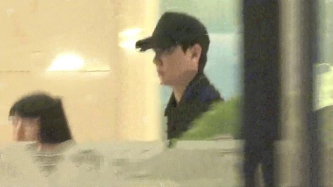 Liên tiếp xôn xao tin Triệu Lệ Dĩnh không hòa thuận với mẹ chồng, vừa sinh con đã bị trầm cảm vì nhiều áp lực Liên tiếp xôn xao tin Triệu Lệ Dĩnh không hòa thuận với mẹ chồng, vừa sinh con đã bị trầm cảm vì nhiều áp lực