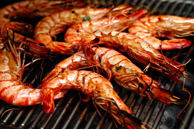 Những nguyên tắc sống còn khi ăn hải sản để khỏi chết người