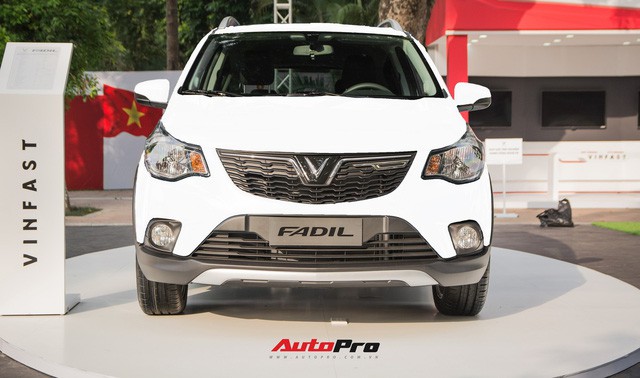 VinFast Fadil bất ngờ xuất hiện ở nhà máy: Đã cận kề ngay trao xe?