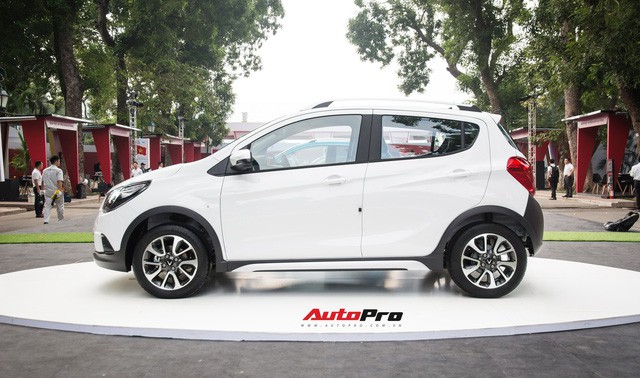 VinFast Fadil bất ngờ xuất hiện ở nhà máy: Đã cận kề ngay trao xe?