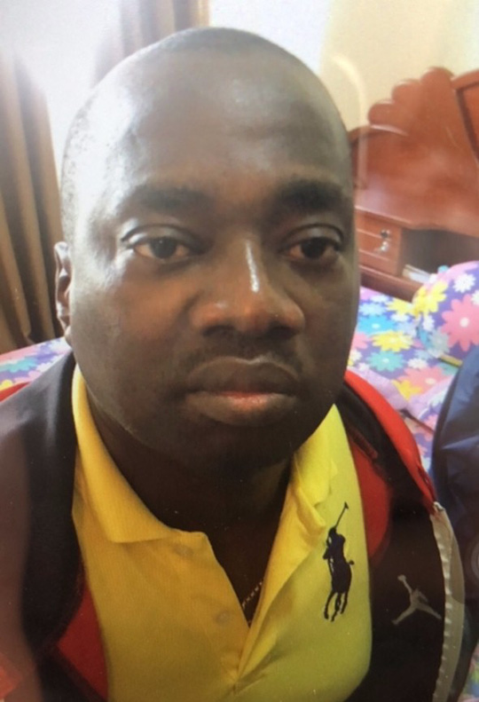 Tin người tình nước ngoài trên Facebook, nhiều phụ nữ ôm hận