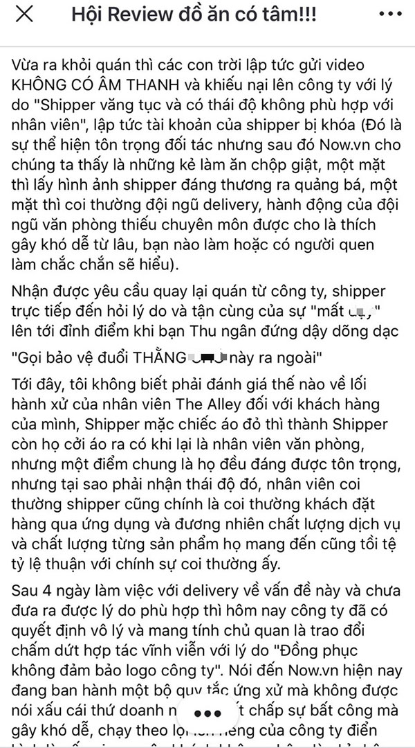Sau vụ trà sữa The Alley bị tố coi thường shipper, nữ thu ngân kiêm cửa hàng trưởng bị cách chức, chuyển làm nhân viên vệ sinh?
