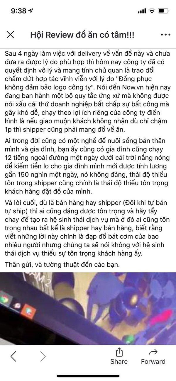 Sau vụ trà sữa The Alley bị tố coi thường shipper, nữ thu ngân kiêm cửa hàng trưởng bị cách chức, chuyển làm nhân viên vệ sinh?