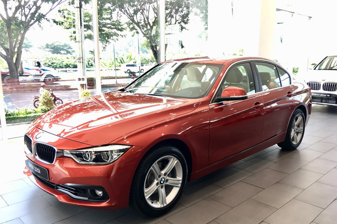 Tại sao hàng loạt mẫu xe ô tô hạng sang của BMW lại được giảm giá cả trăm triệu đồng?