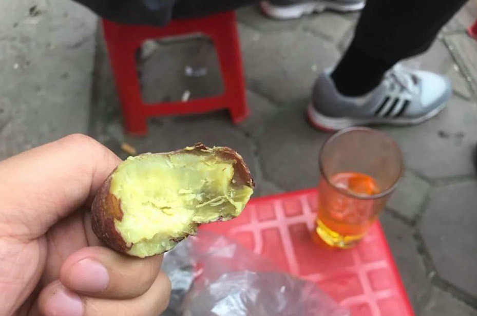 Choáng với lời thú tội của người chồng lương 7 triệu vẫn nhịn ăn, nhịn mặc, bòn rút của vợ để nuôi người yêu cũ