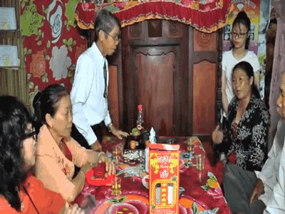 Thông gia đại chiến: Cô dâu chú rể hủy hôn nhưng nhà trai vẫn kéo đến rước dâu, không cưới được người quay sang đòi sính lễ