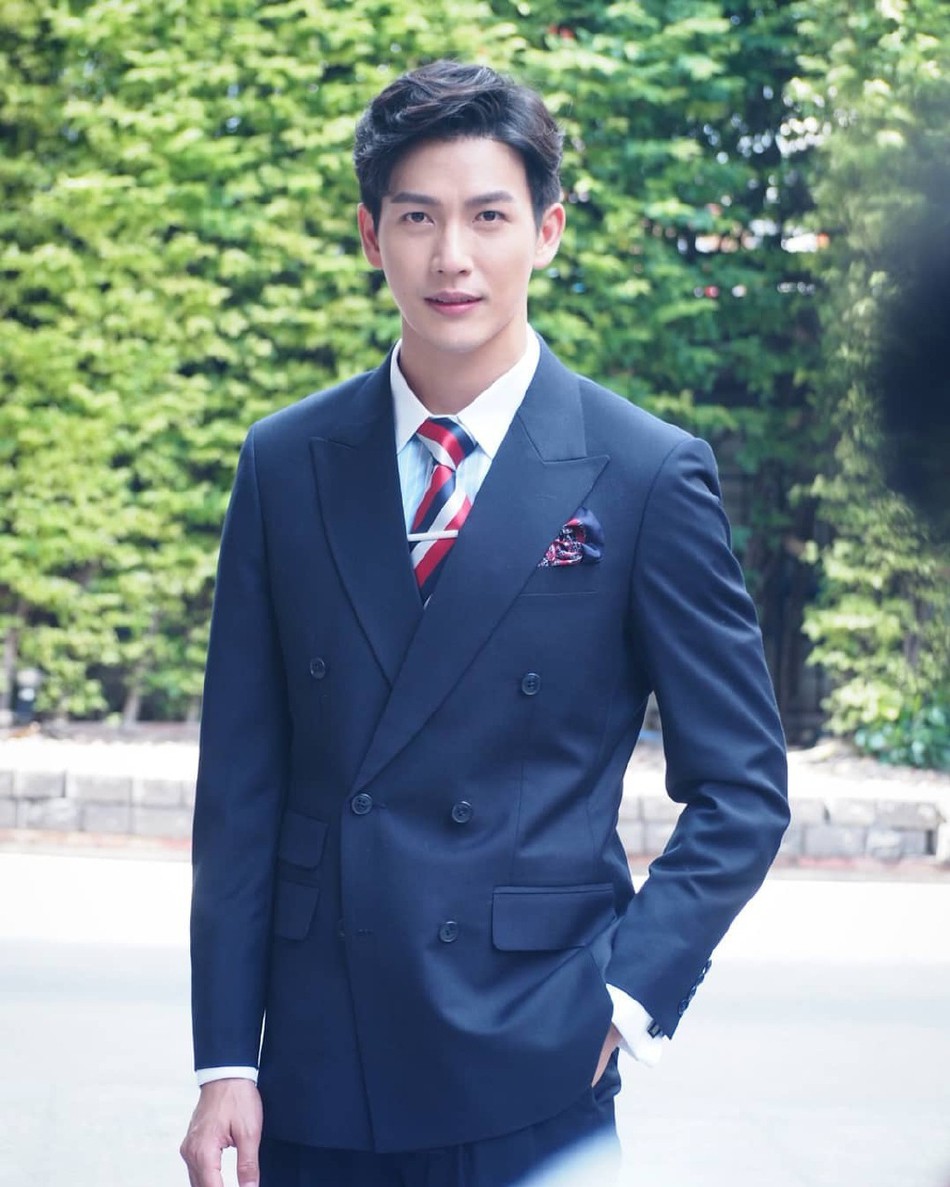 Không thể nhận ra nhan sắc bây giờ của nàng thơ Aom Sushar: Song Hye Kyo Thái Lan đây sao?