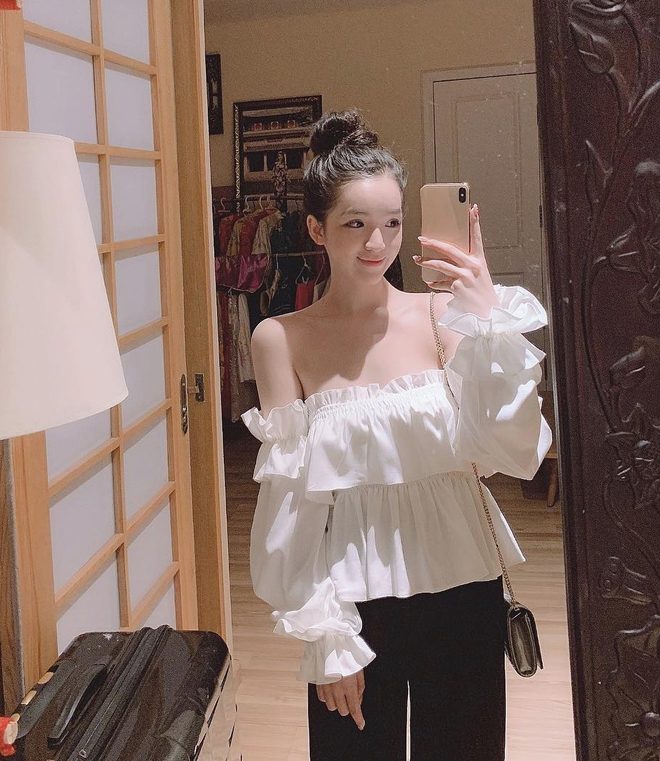 Phan Hoàng làm thơ, tha thiết níu kéo trên Instagram trong lúc bạn gái cũ vẫn tỉnh bơ...