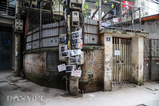 Video ảnh Ngõ nhỏ Hà Nội quá gắt: Dán đầy ảnh nguời đổ rác trộm