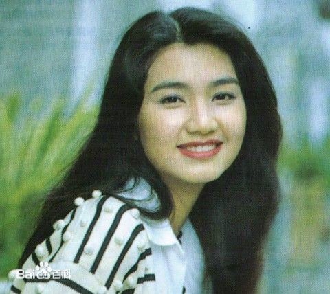 Người vợ bị cắm sừng đáng thương nhất Cbiz: Thời trẻ là đại mỹ nhân, kẻ từng ngỡ chân ái lòi đuôi bội bạc