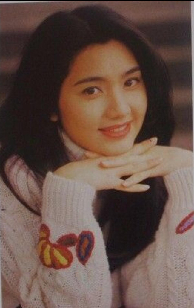 Người vợ bị cắm sừng đáng thương nhất Cbiz: Thời trẻ là đại mỹ nhân, kẻ từng ngỡ chân ái lòi đuôi bội bạc