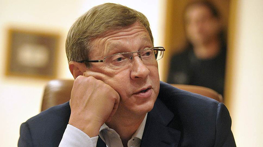 Giới tài phiệt Nga chuyển tài sản cho con ra sao?