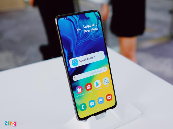 Galaxy A80 camera xoay trượt giá từ 14 triệu ở VN, bán giữa tháng 5