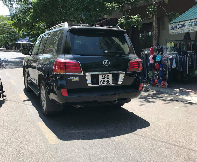 Vụ ô tô điên tông vào đám tang làm 3 người chết ở Quy Nhơn: Tài xế cũng là người tới để đưa tang