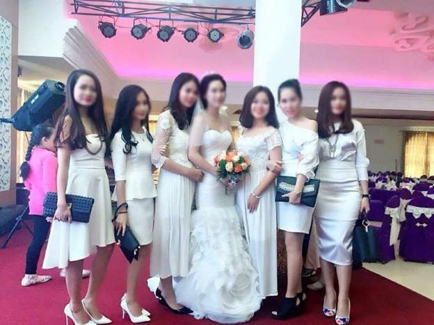 Chán nản với style ăn mặc của chị em: Ai cũng muốn làm vedette trong ngày trọng đại... của người khác