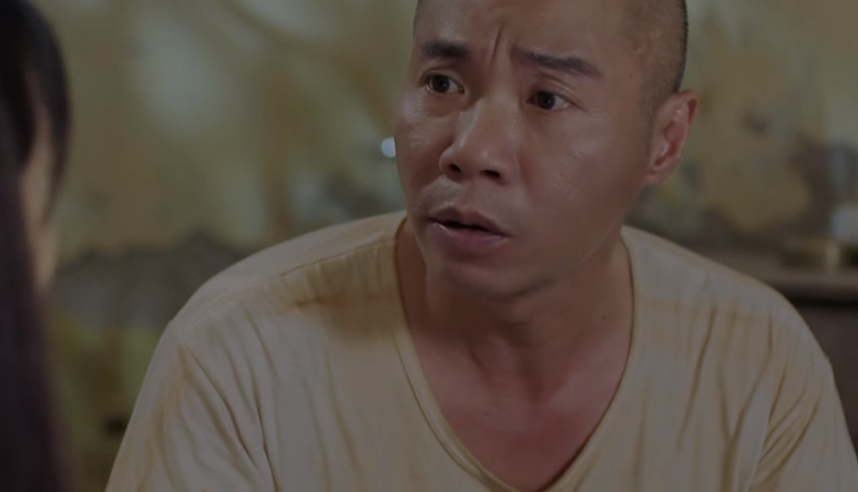 Những cô gái trong thành phố tập 32: Bạn gái trổ tài nấu canh cá chép và đây là phản ứng cực hài của Công Lý