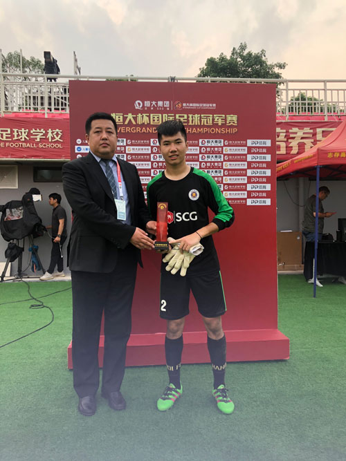 U17 Hà Nội tạo nên cơn địa chấn tại Trung Quốc khi xuất sắc đánh bại đội bóng Argentina