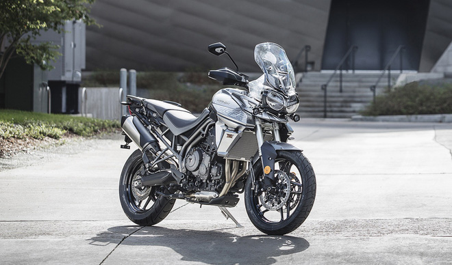 Mẫu mô tô phân khối lớn huyền thoại vừa trở lại Việt Nam, giá gần 600 triệu đồng