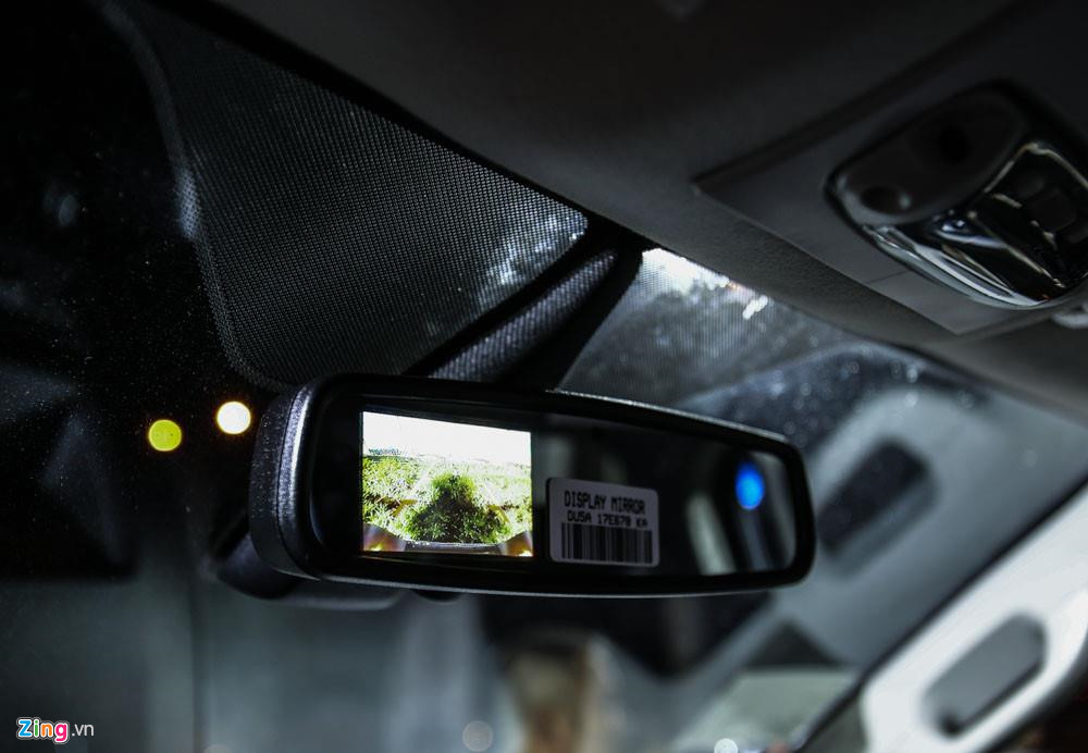 Xe bán tải tăng giá lăn bánh thế nào từ ngày 10/4?