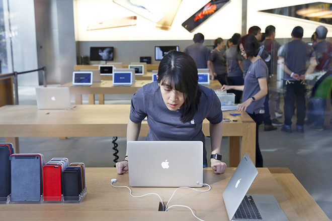 MacBook Pro làm mới lại bị trì hoãn, fan nhà táo thất vọng