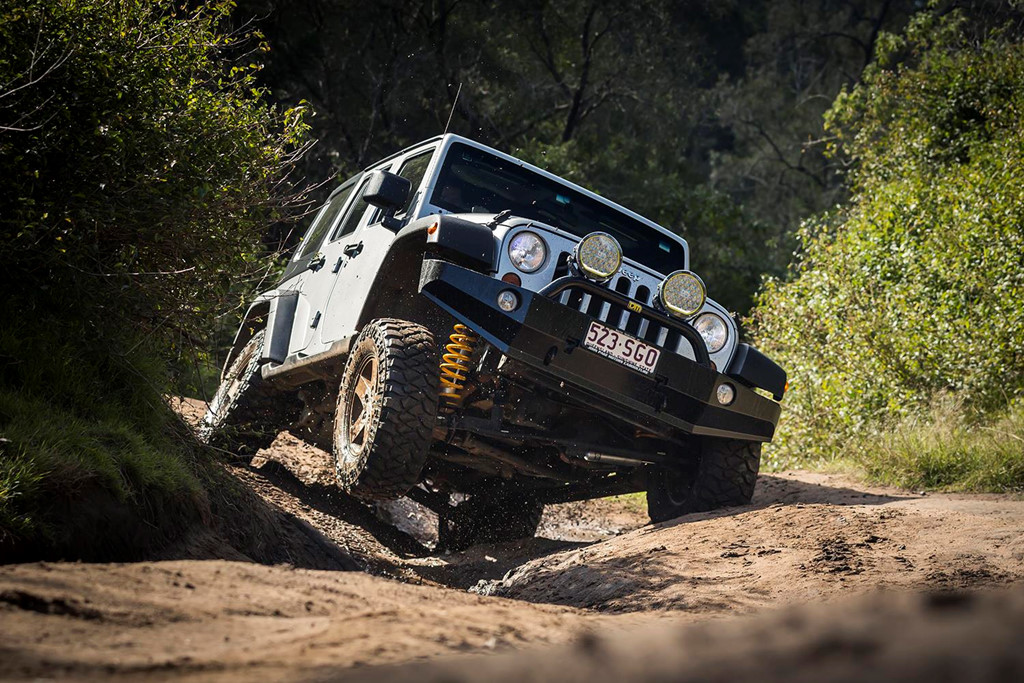 Độ ôtô - thú chơi công phu và tốn kém