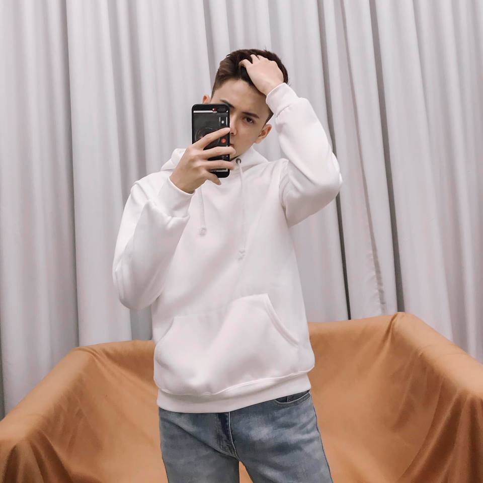 Thêm một bác sĩ tương lai gây chao đảo: Cao 1m80, gương mặt góc cạnh đậm chất điện ảnh