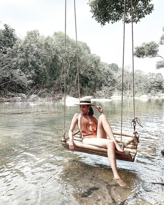 Phạm Hương - Lan Khuê: Người đẹp nào có cuộc sống viên mãn hơn sau 3 năm bị khán giả so sánh về mọi mặt?