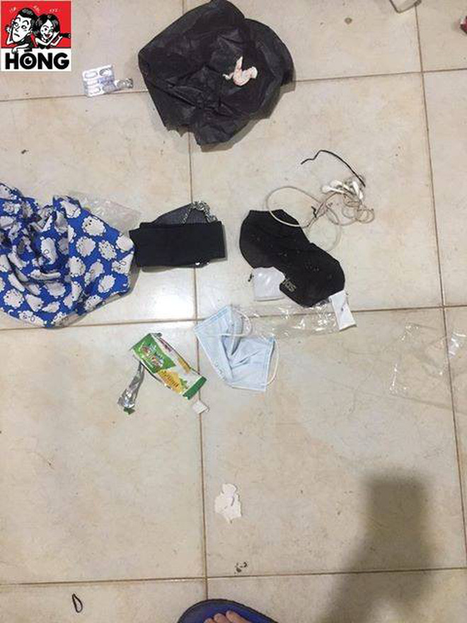 Lại xuất hiện một gái ở bẩn đến giật mình: Quần áo đồ đạc vứt la liệt đến bốc mùi, nhà vệ sinh ố vàng không dám đặt chân