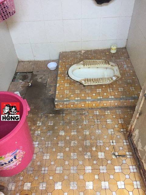 Lại xuất hiện một gái ở bẩn đến giật mình: Quần áo đồ đạc vứt la liệt đến bốc mùi, nhà vệ sinh ố vàng không dám đặt chân