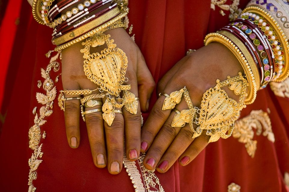 Cơn cuồng vàng của nhà giàu châu Á