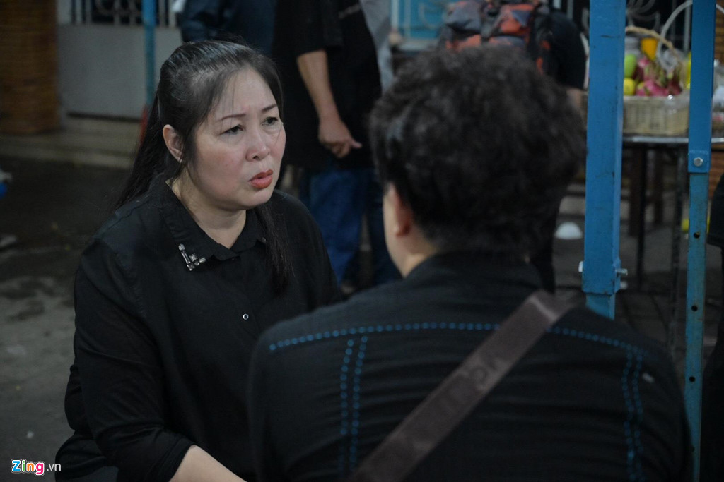 Phương Thanh, Minh Nhí rơi nước mắt giây phút tiễn đưa Anh Vũ