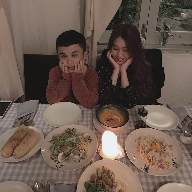 Diễn viên lùn nhất Việt Nam chính thức công khai người yêu xinh đẹp