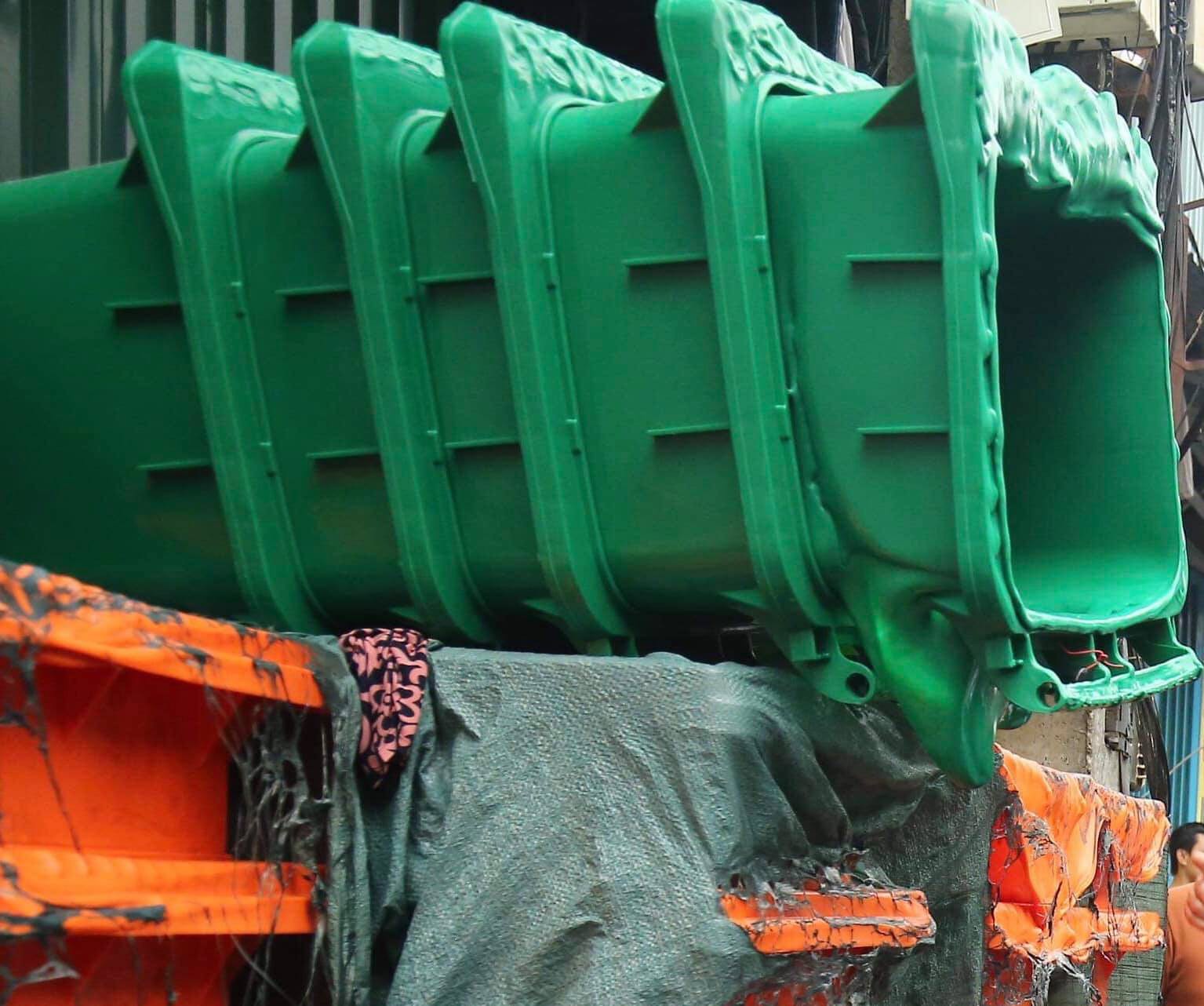 Đã tìm thấy 7 thi thể trong vụ cháy kinh hoàng khiến 8 người chết và mất tích ở Hà Nội