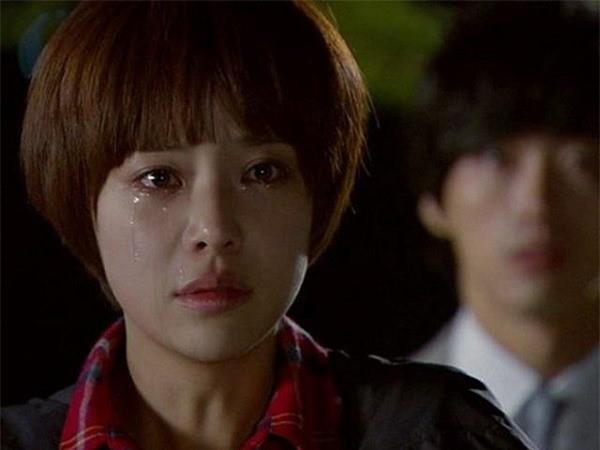 Một khi đàn bà đã cạn nghĩa thì đàn ông đừng mong hàn gắn