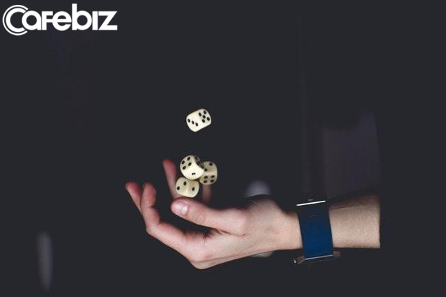 Thử nghỉ hưu sớm, tôi mua đất làm vườn nhưng lại cảm thấy bế tắc, cô đơn, thiếu tiền và phải quay lại làm việc sau 2 năm