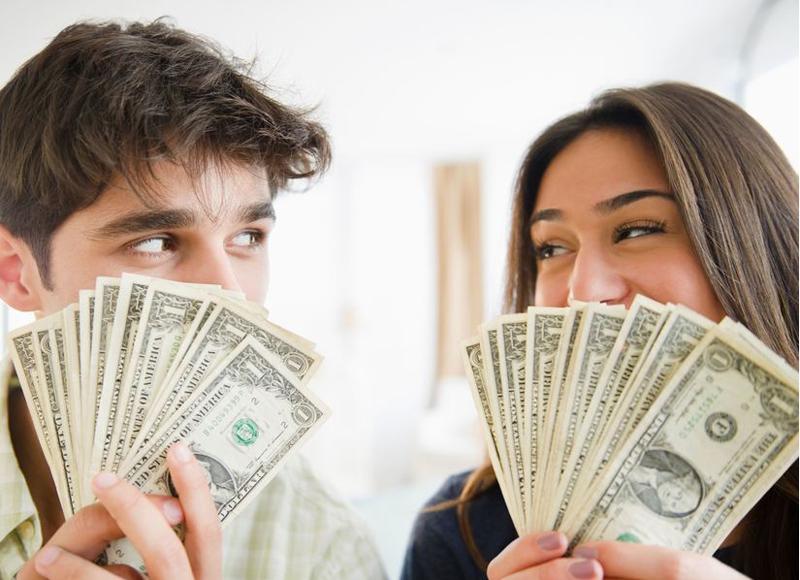 Phụ nữ có số cuối ngày sinh là 3 số này, 35 tuổi đổi vận, càng già càng phất