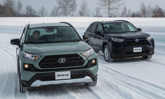 Toyota RAV4 2019 hồi hương với động cơ mới và dẫn động AWD